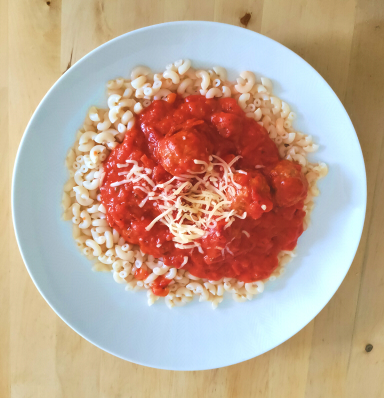 Pasta met tomatensaus loedermoeder avondeten